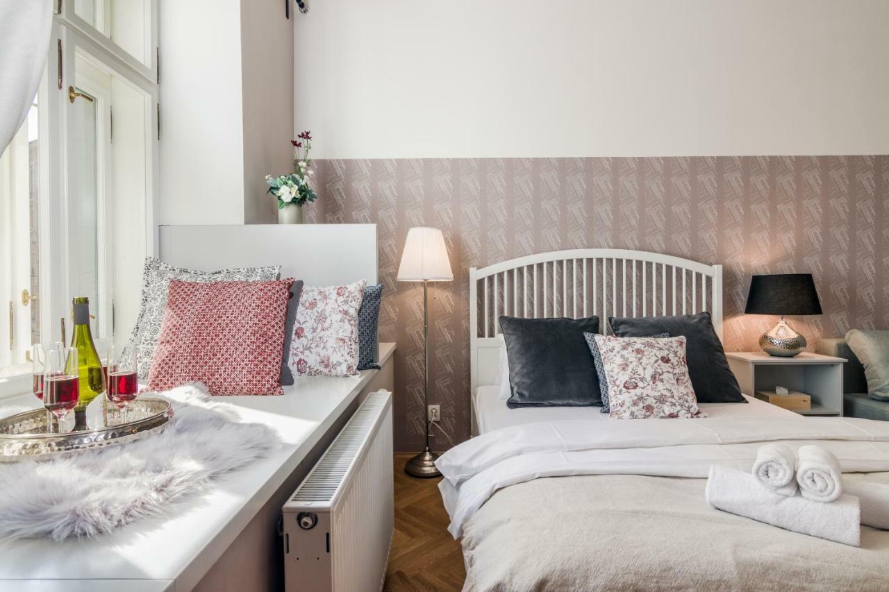 Centre By Michal&friends Apartment *