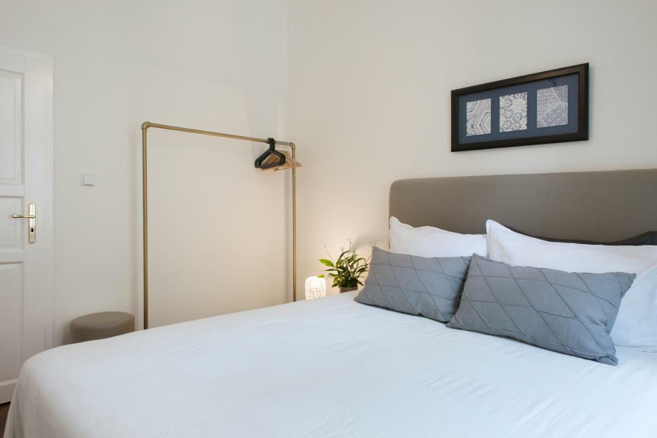 Kent Ridge Loft Apartment *