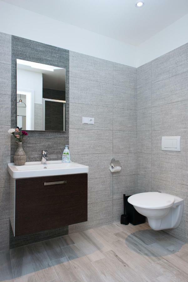 Kent Ridge Loft Lägenhet Prag