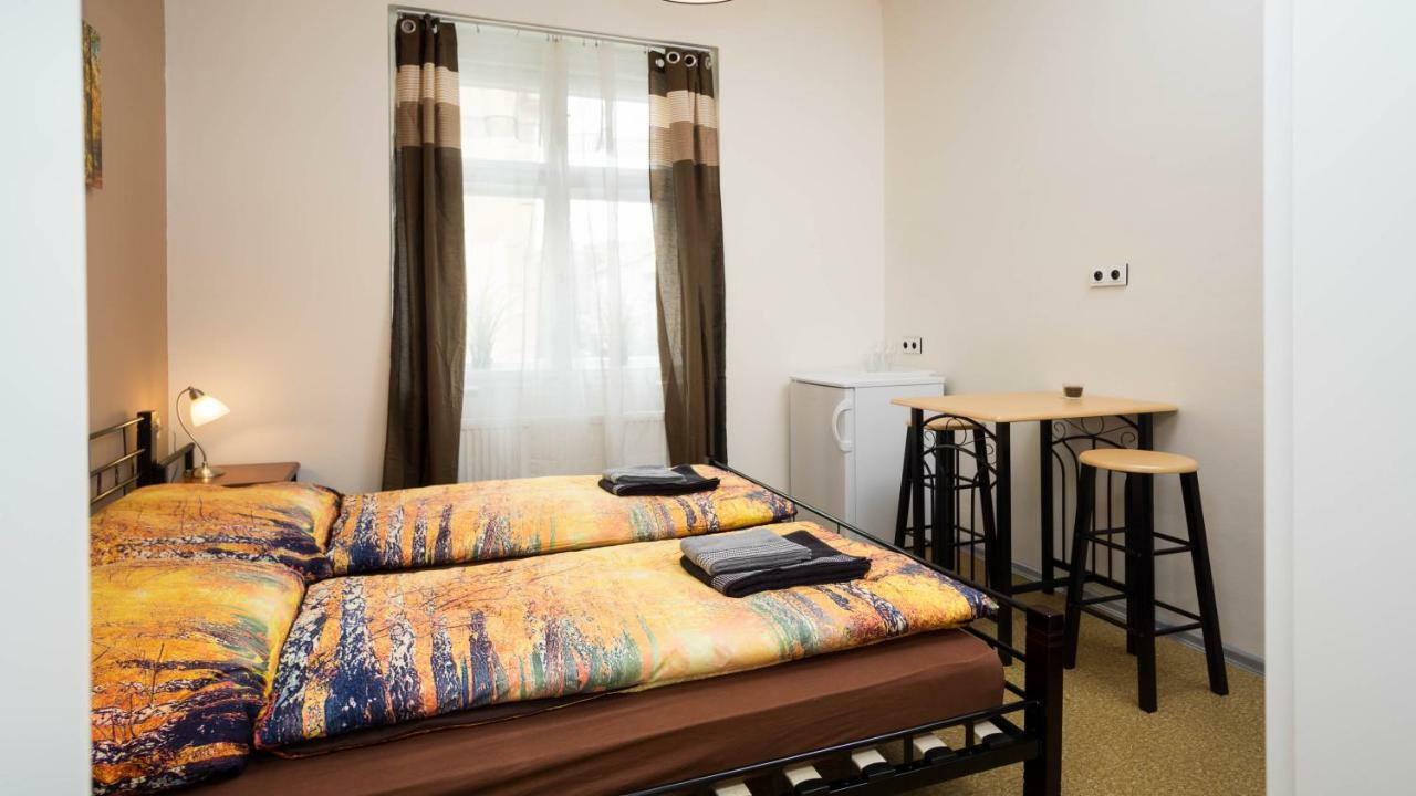 Apartment Four Year Seasons - Walkable To Centre, Metro And Riverside