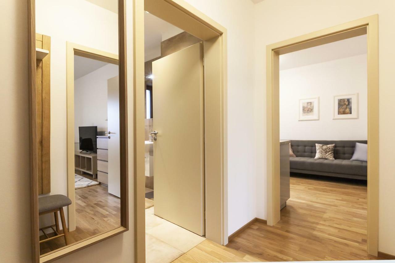 Expat House Apartment Prag