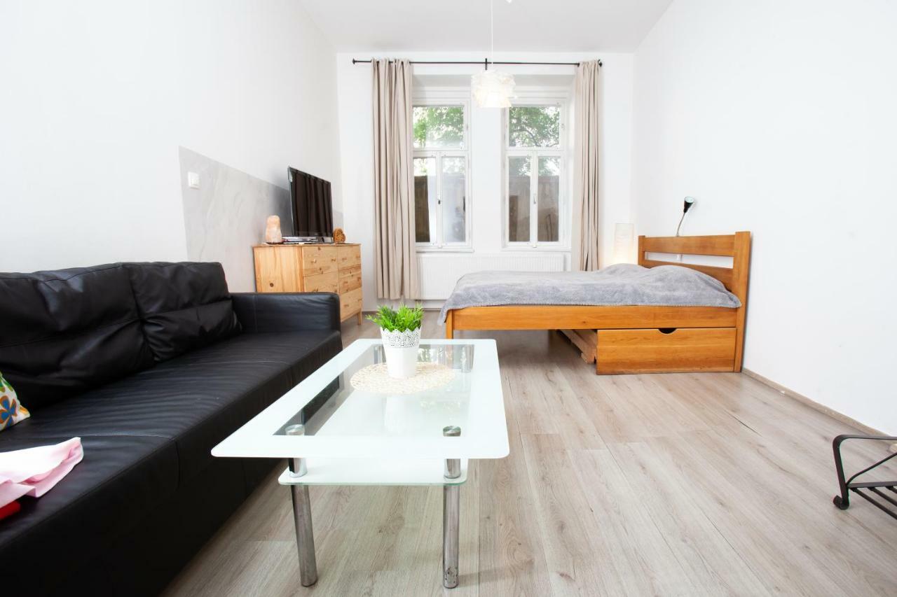 Wow Wow Apartment Prag
