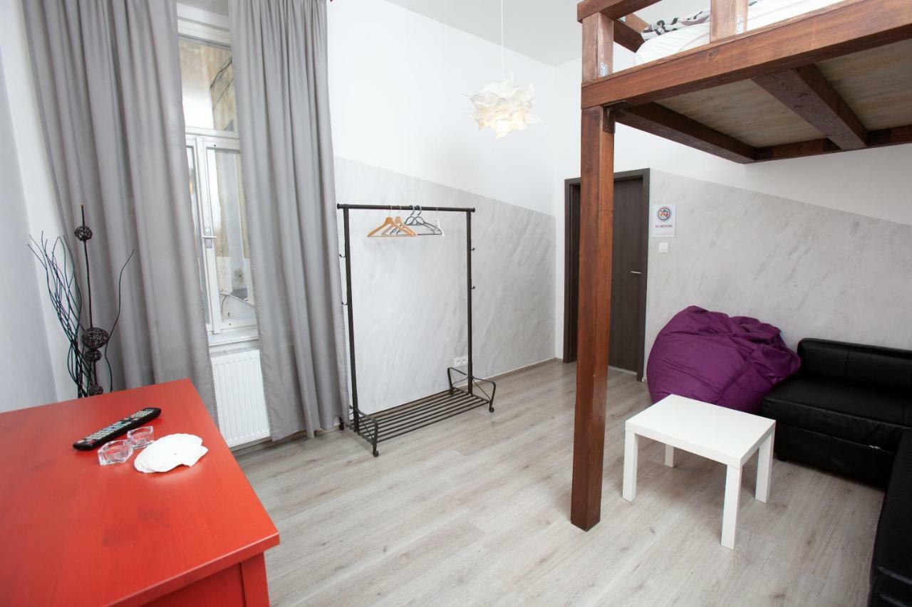 Wow Wow Apartment