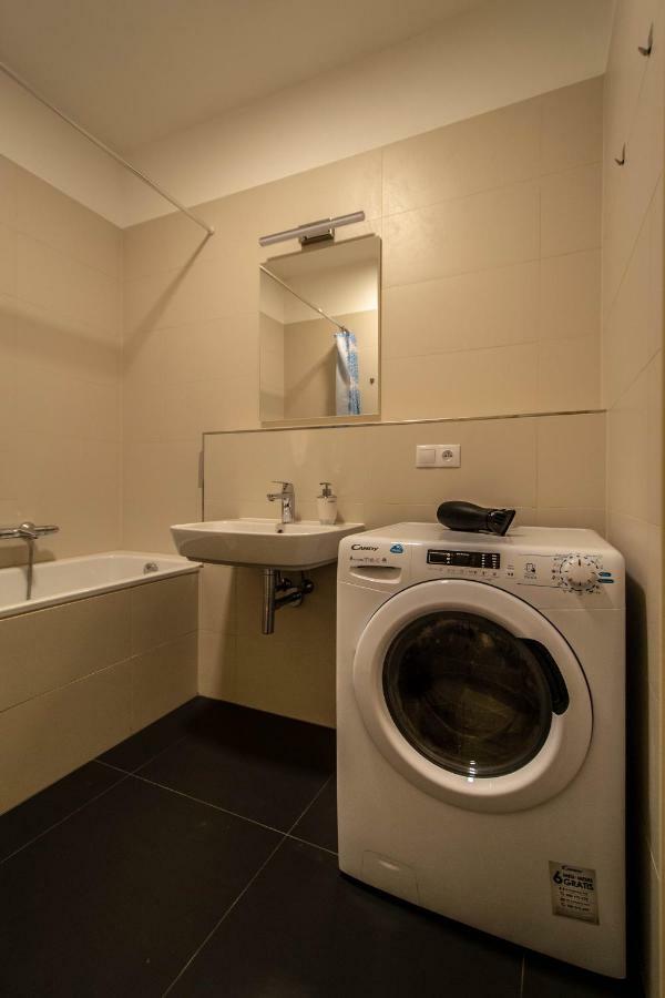 Design 3bdr In Residence, Free Parking Prague