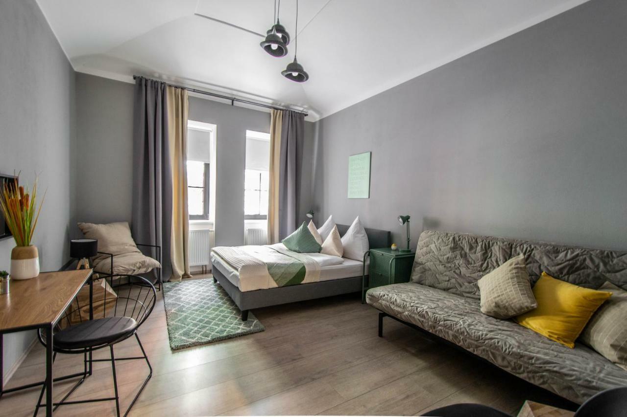 Stylish Close To Eden Garden Prag