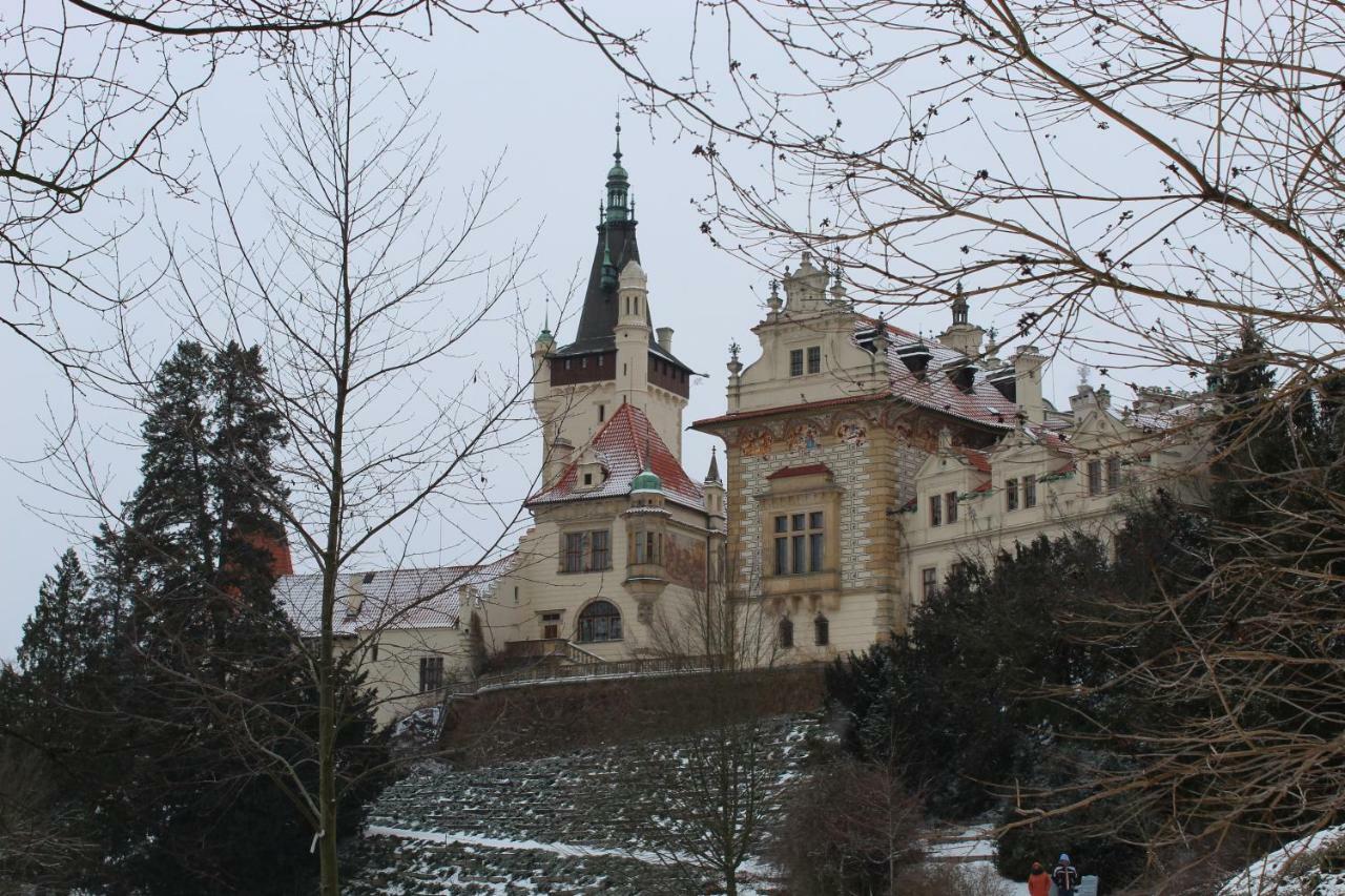 Rivendell Apartment Prag