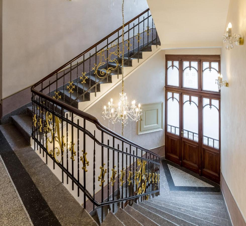 Caruso Old Town Hotel 4*