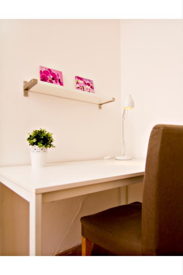 With 2 Bathrooms * Prag