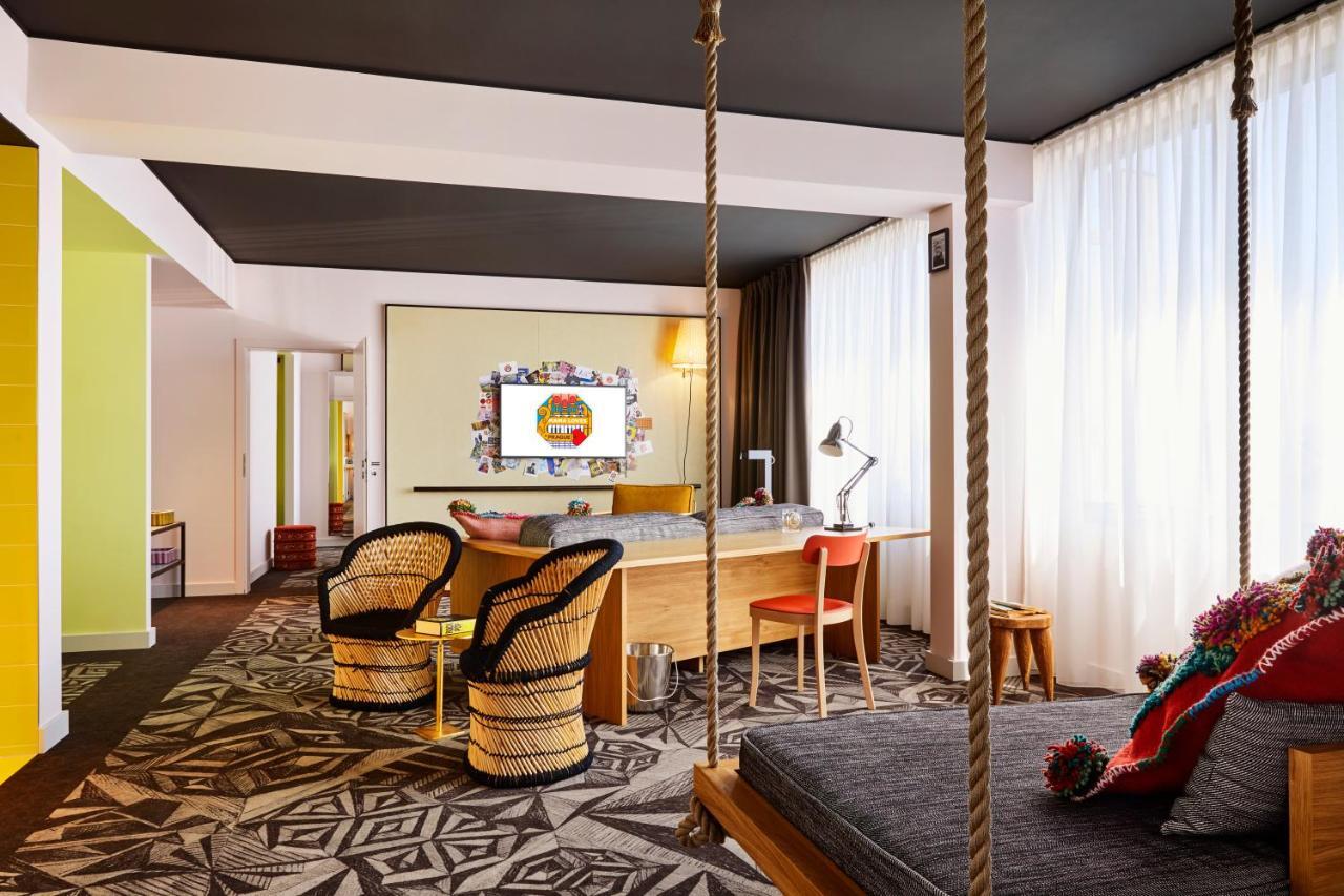 Hotel Mama Shelter 4*