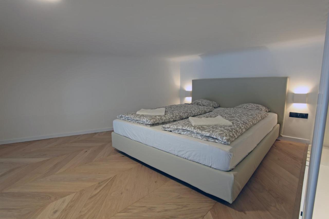 Lägenhet The House - Mezibranska Prag
