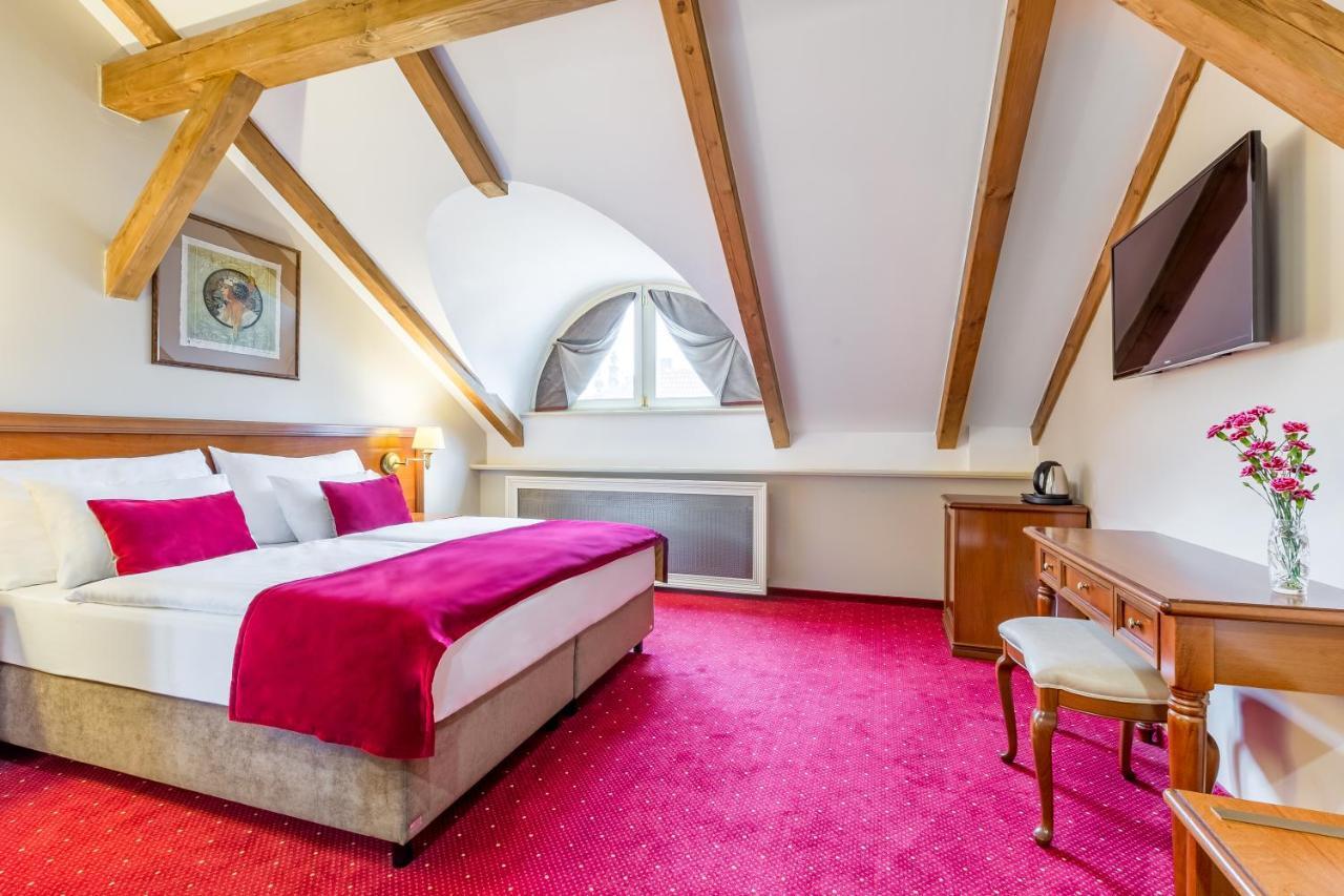 Hotel Myo Caruso