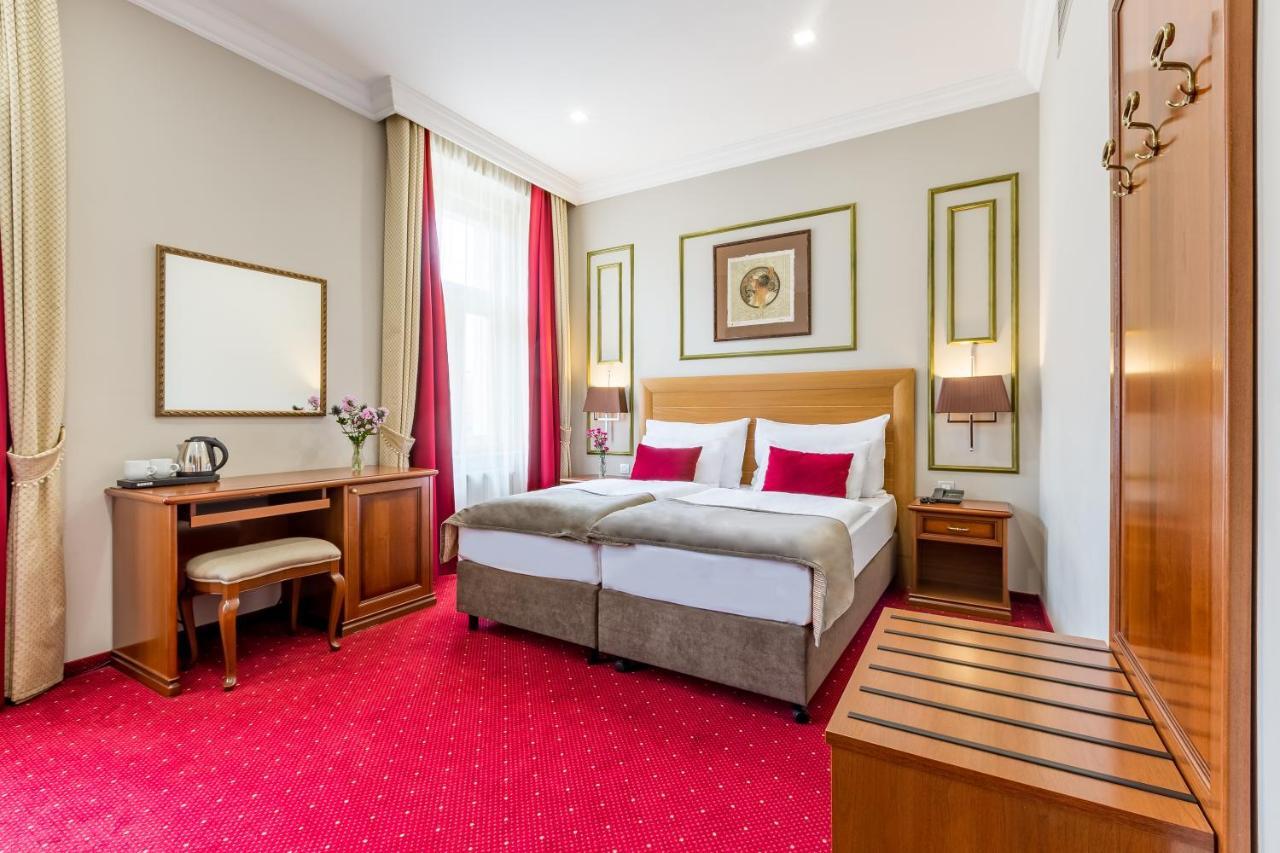 Caruso Old Town 4* Prag