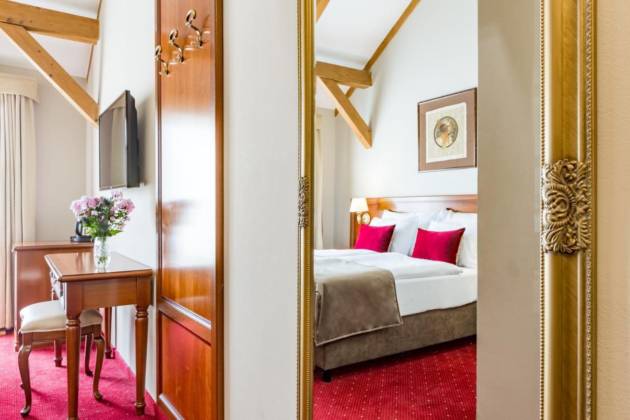 Caruso Old Town 4* Prag