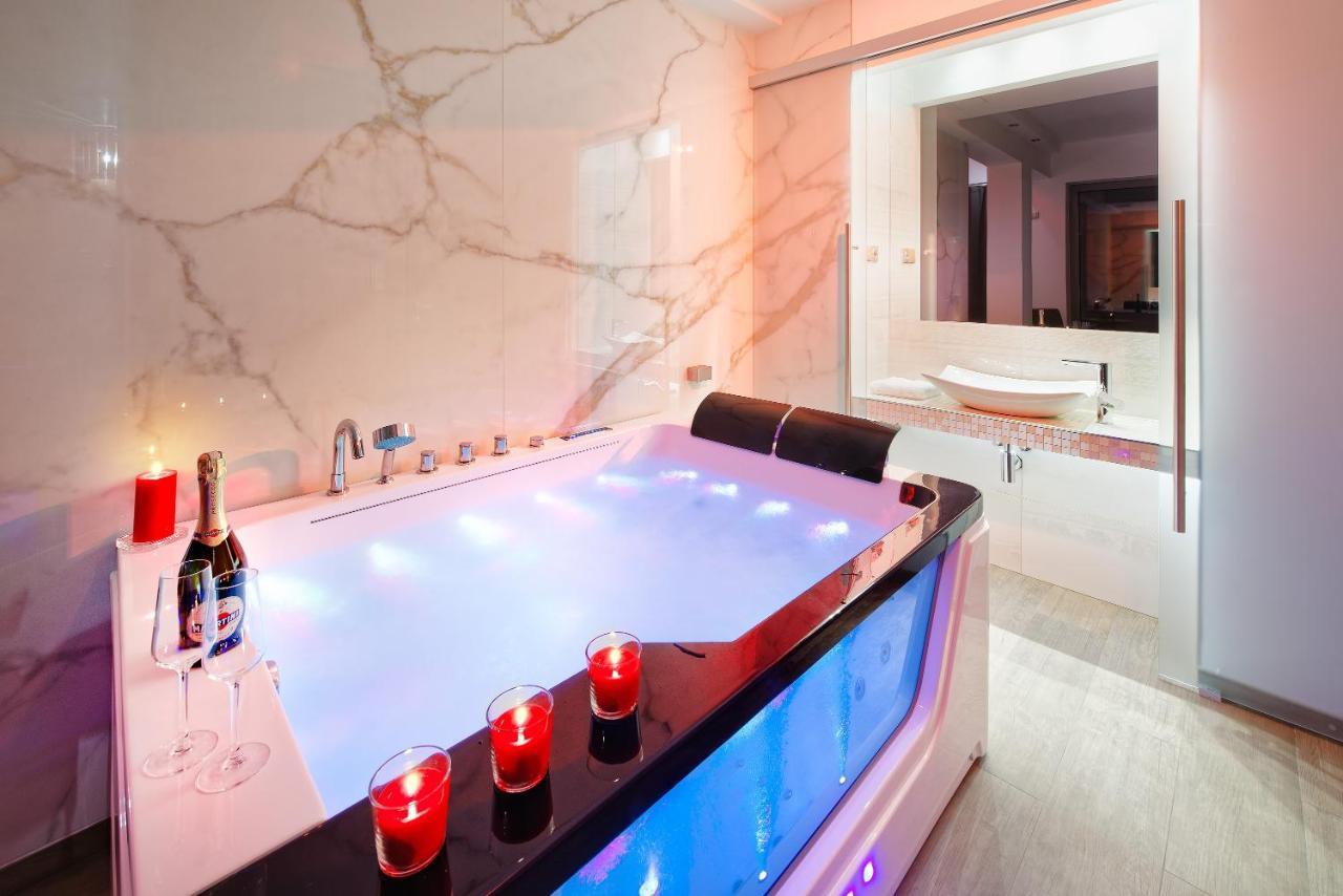 Aura Design&garden Pool Hotel