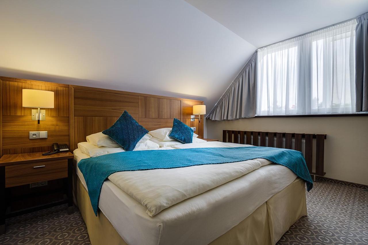 Silenzio Hotel
