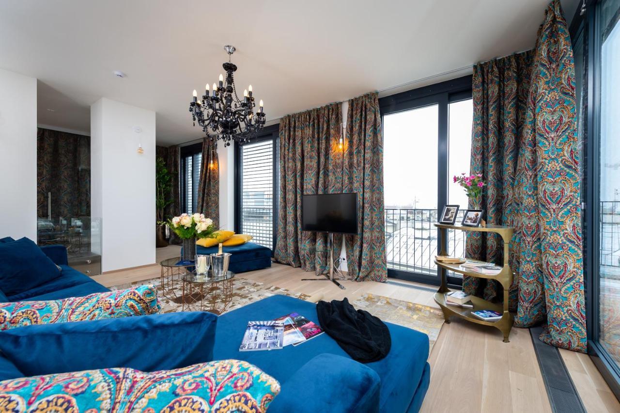Empirent Rooftop Collection Apartment Prag