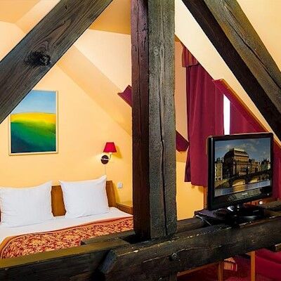 Cloister Hotell Prag