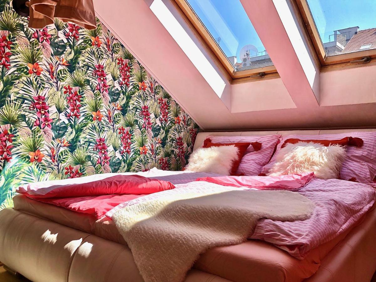 Duplex With Quite Terrace On Wenceslas Sq. Apartment Prague