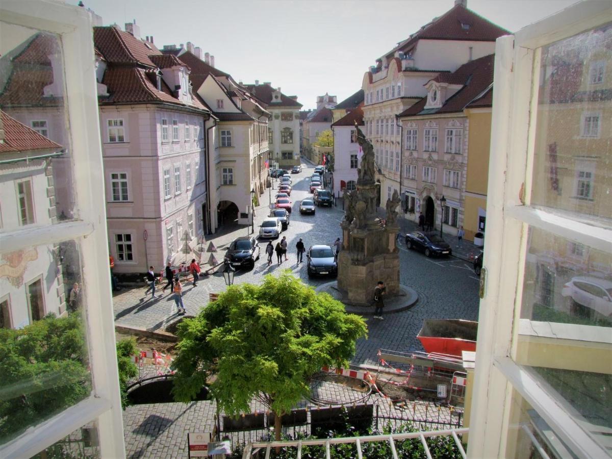 Charles Bridge Aparthotel