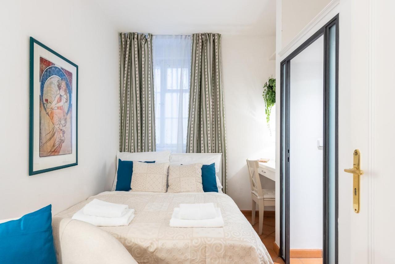Apartment Unique Experience - Charles Bridge *