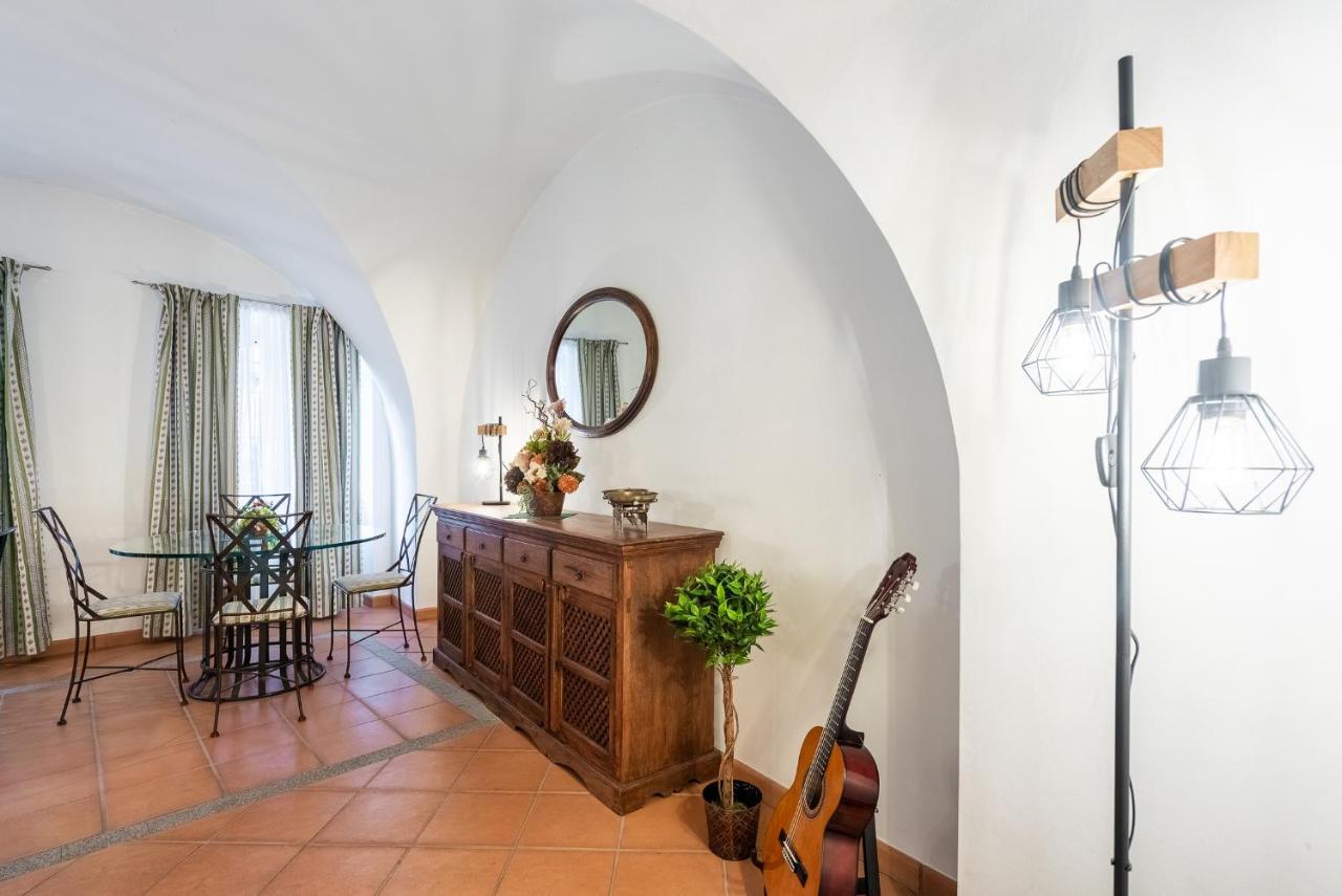Apartment Unique Experience - Charles Bridge Prague