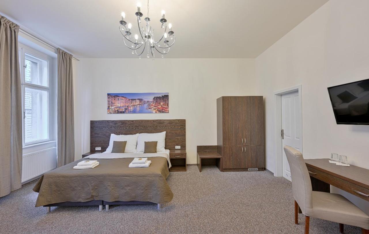 Venezia Hotel Prag