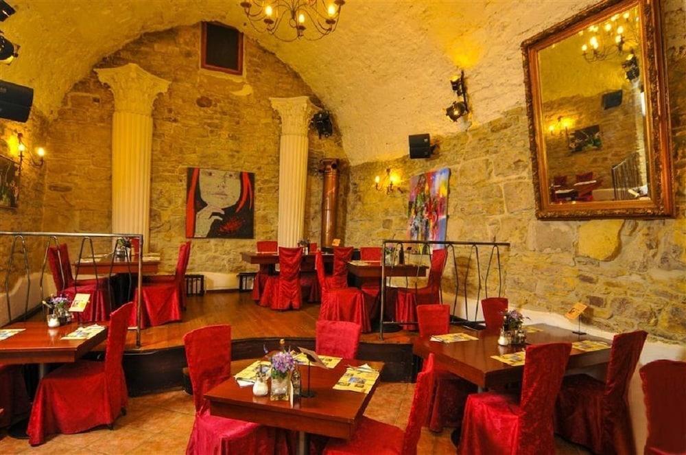 Josephine Old Town Square - Czech Leading Hotel Prag