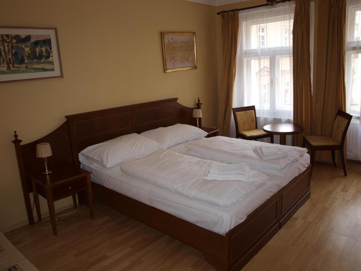 King George 3* Prague