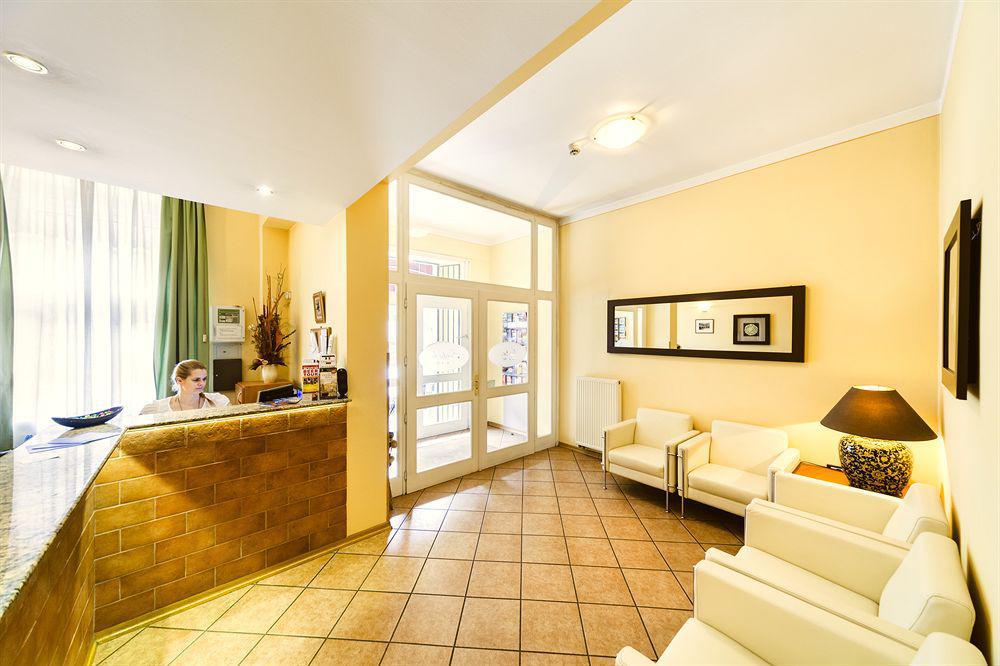 La Madeleine Hotel Prag