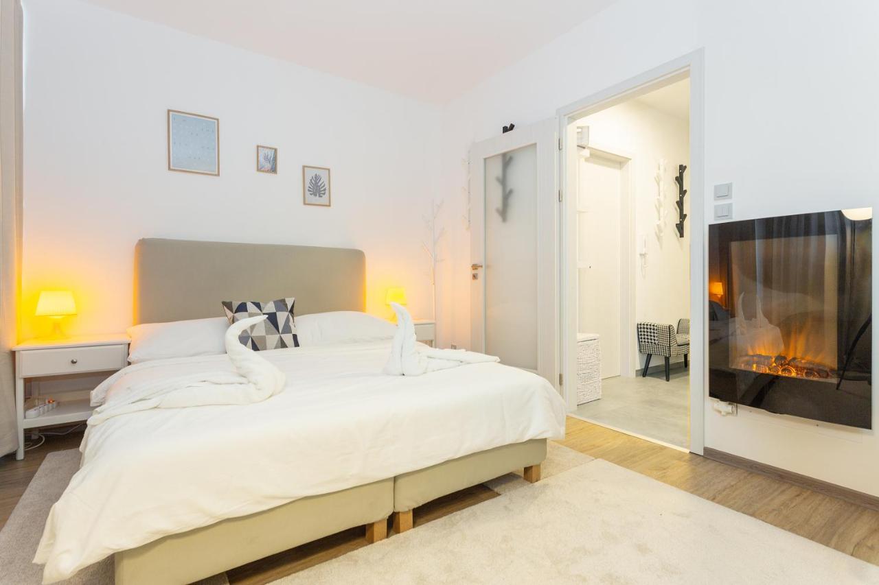 Harfa Apartment