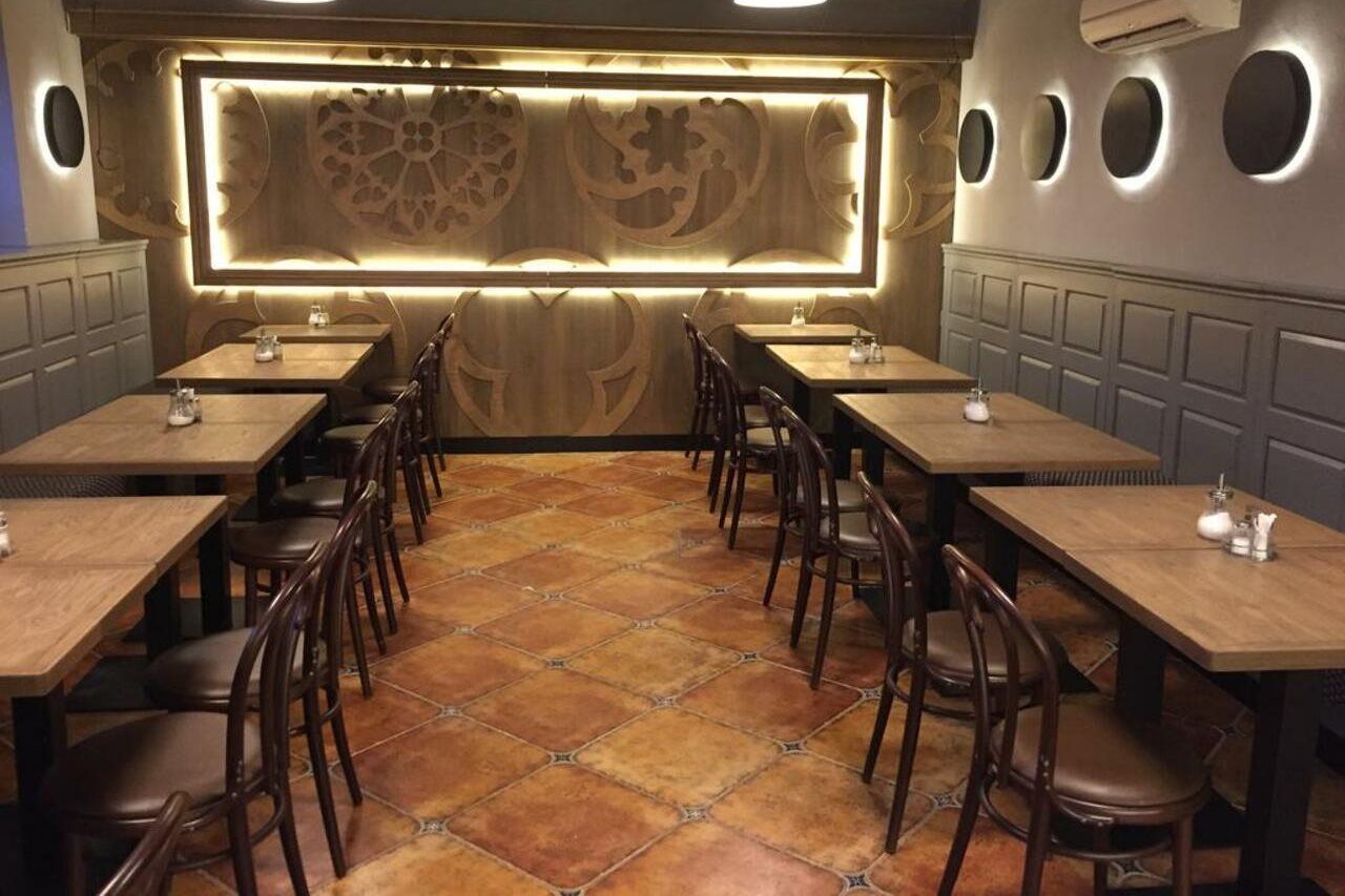King Charles Boutique Hotel