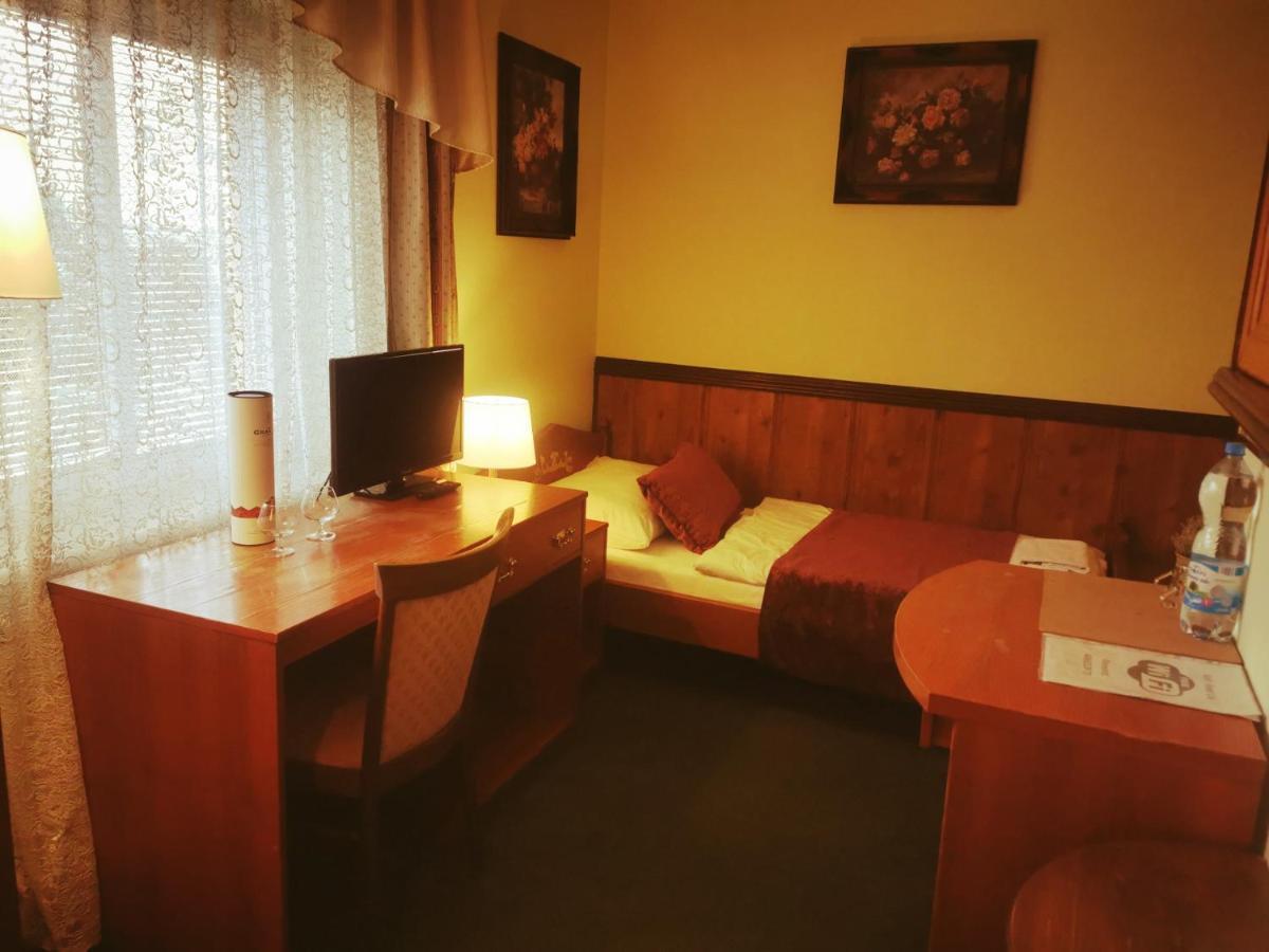 Hotel River Star