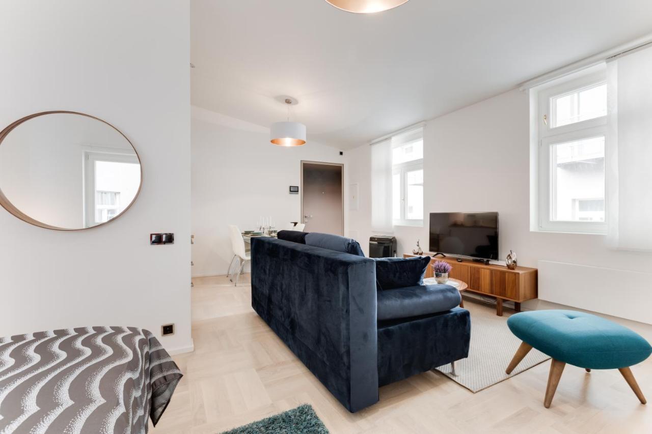 Royal In The Heart Of Apartment Prague