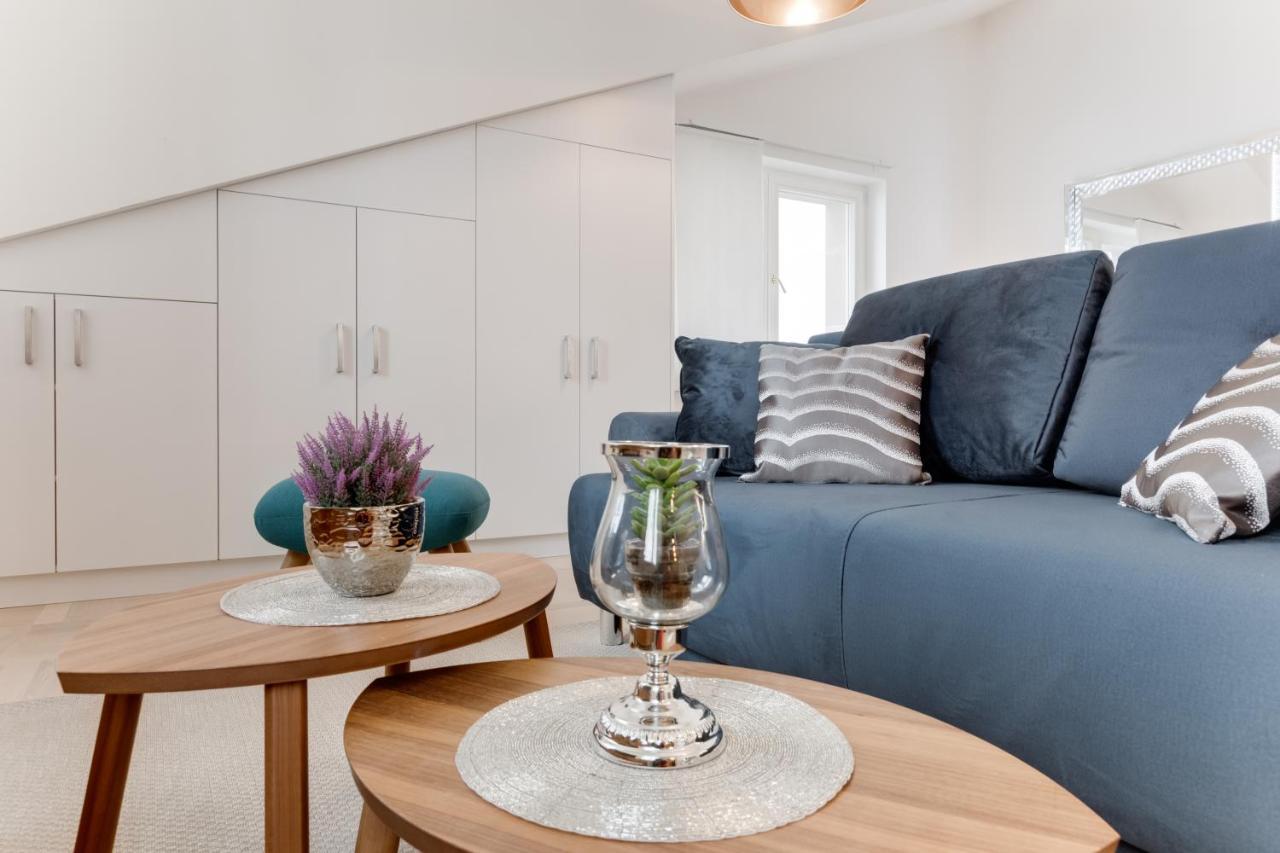 Royal In The Heart Of Apartment