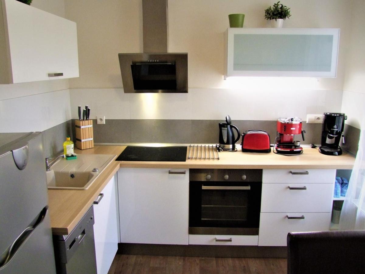 Wenceslas Square By Otsa Apartment *