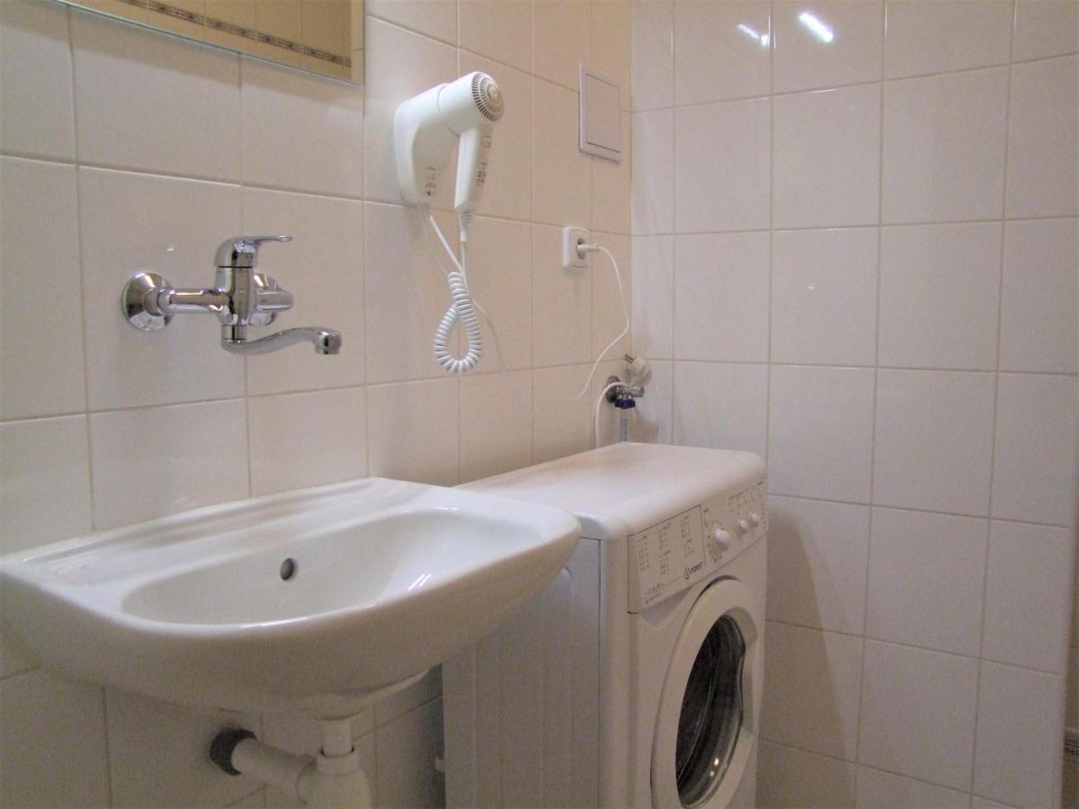 Apartment Wenceslas Square By Otsa Prague