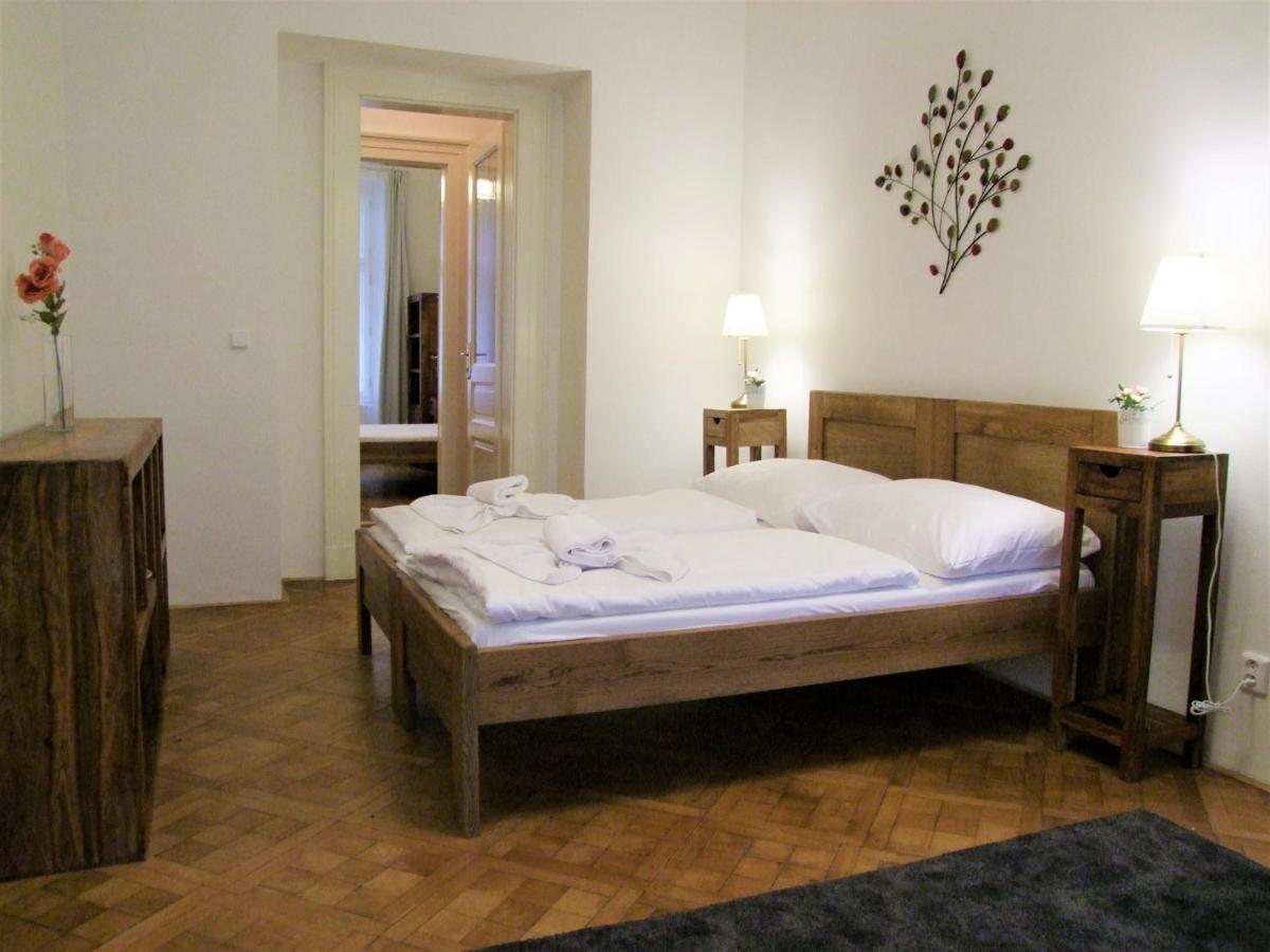 Apartment Wenceslas Square By Otsa *
