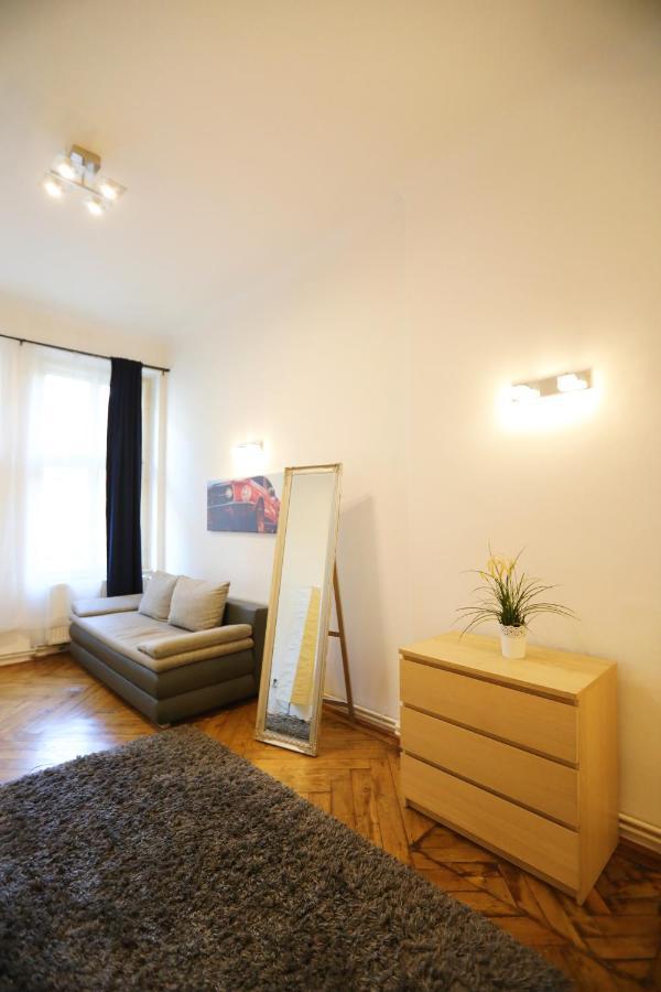Wenceslas Square By Otsa Apartment