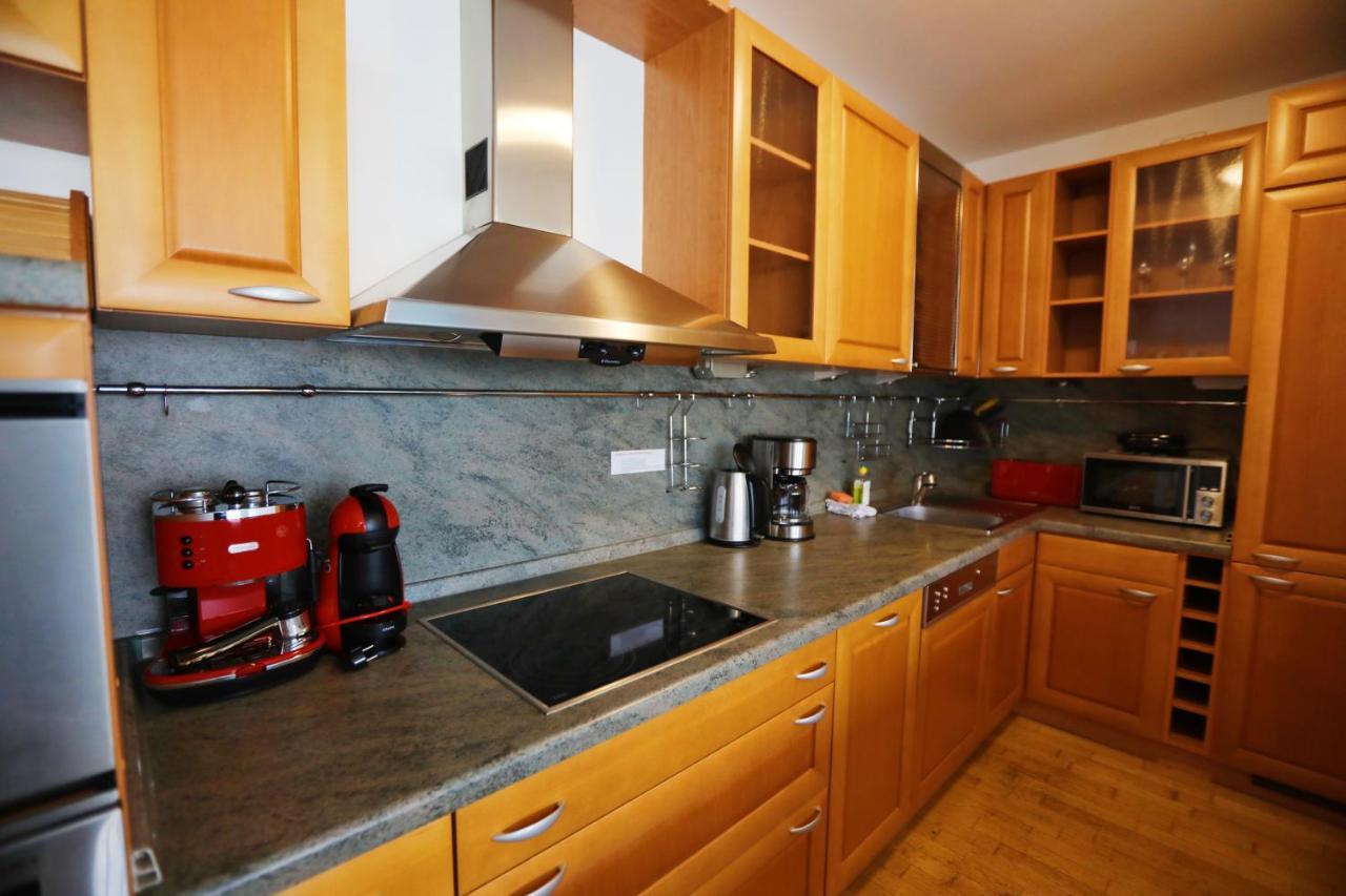 Apartment Wenceslas Square By Otsa