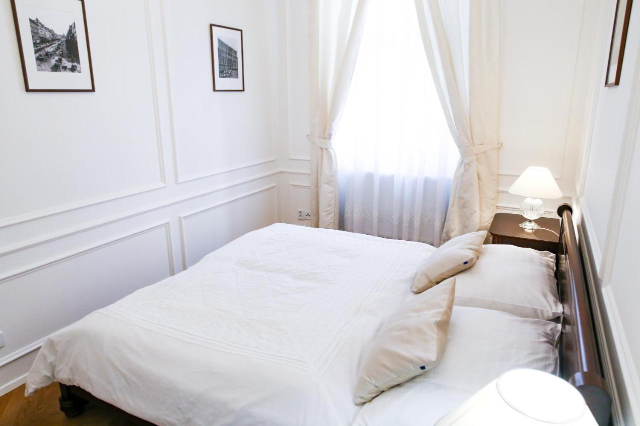 Lejlighed White & Gray Prag