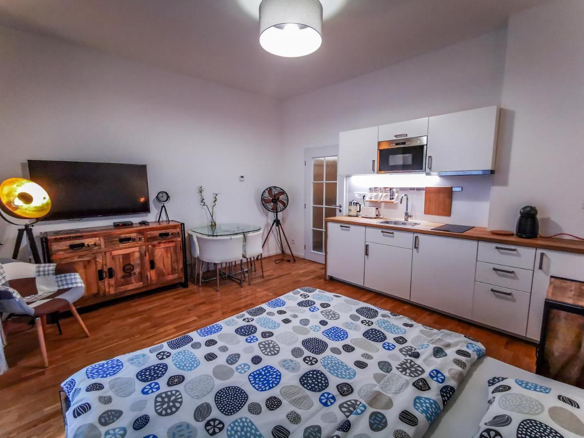 Ondrickova Apartment
