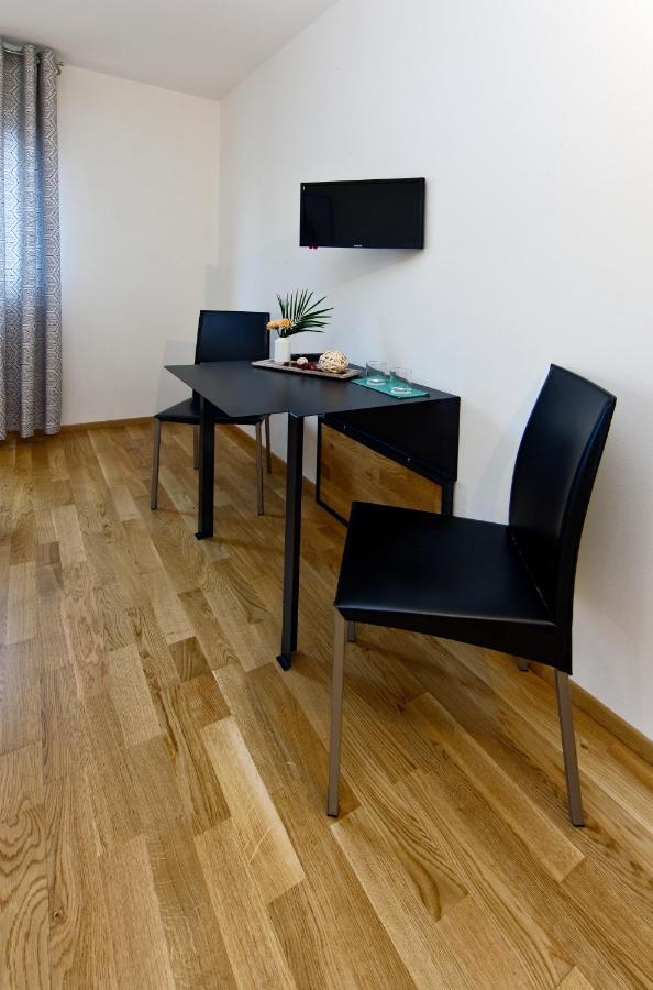 Wolf Hotell Prag