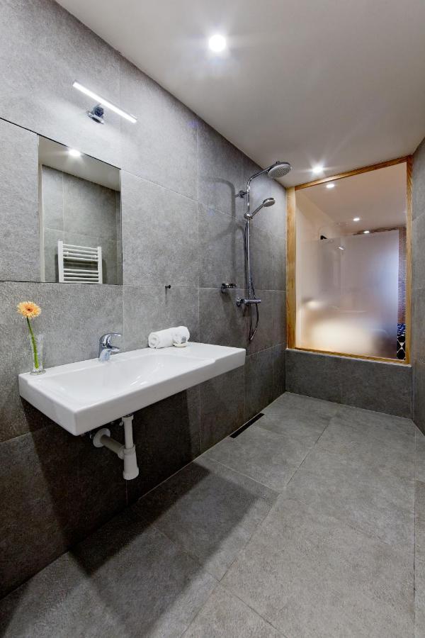 Wolf Hotell 3*