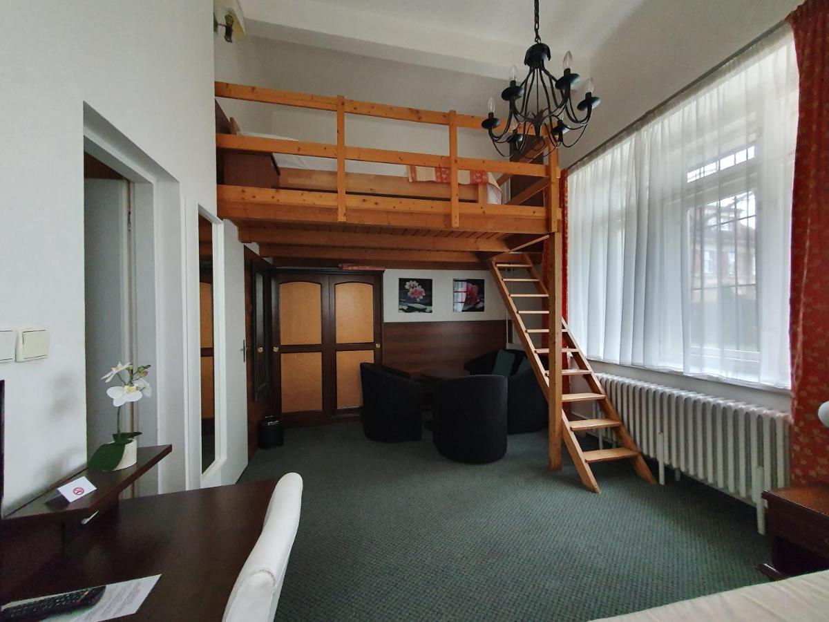 Jana - Domov Mladeze Gasthof Prag
