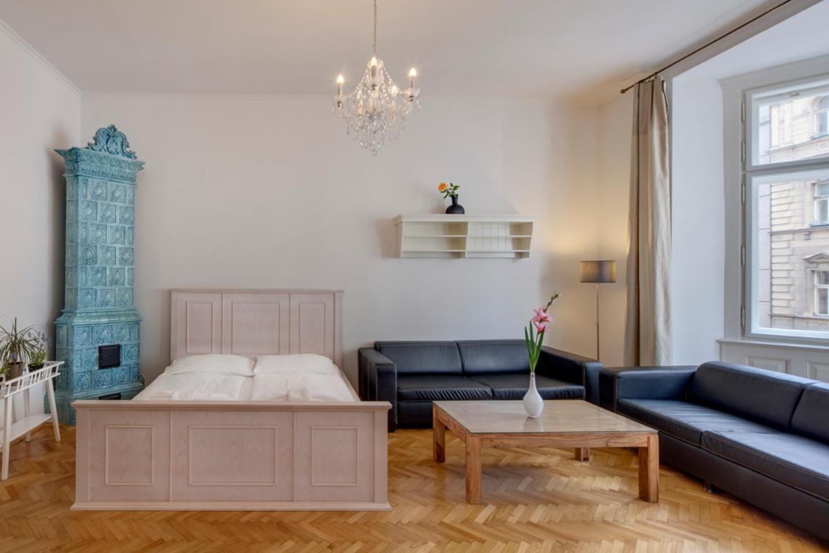 Kaprova - Old Town Apartment *