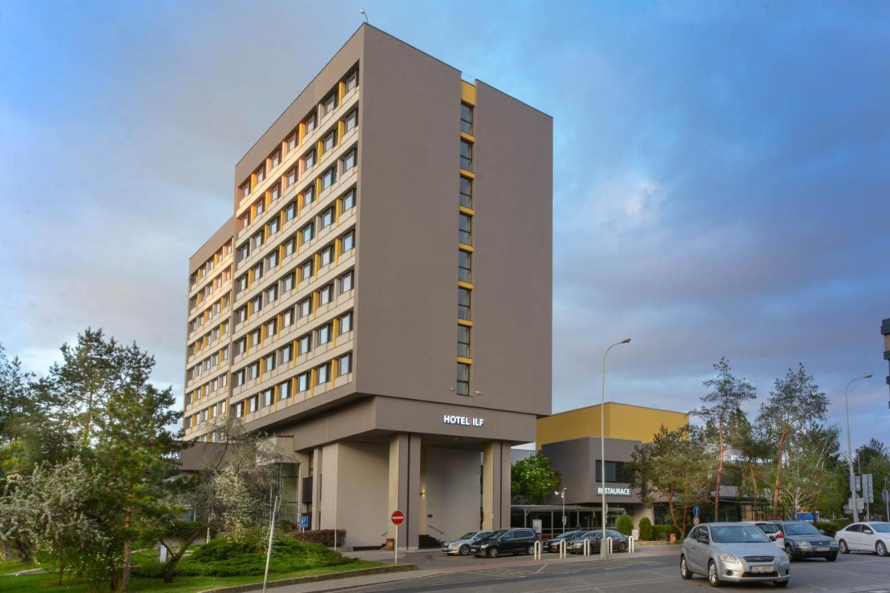 Hotel Ilf 3*