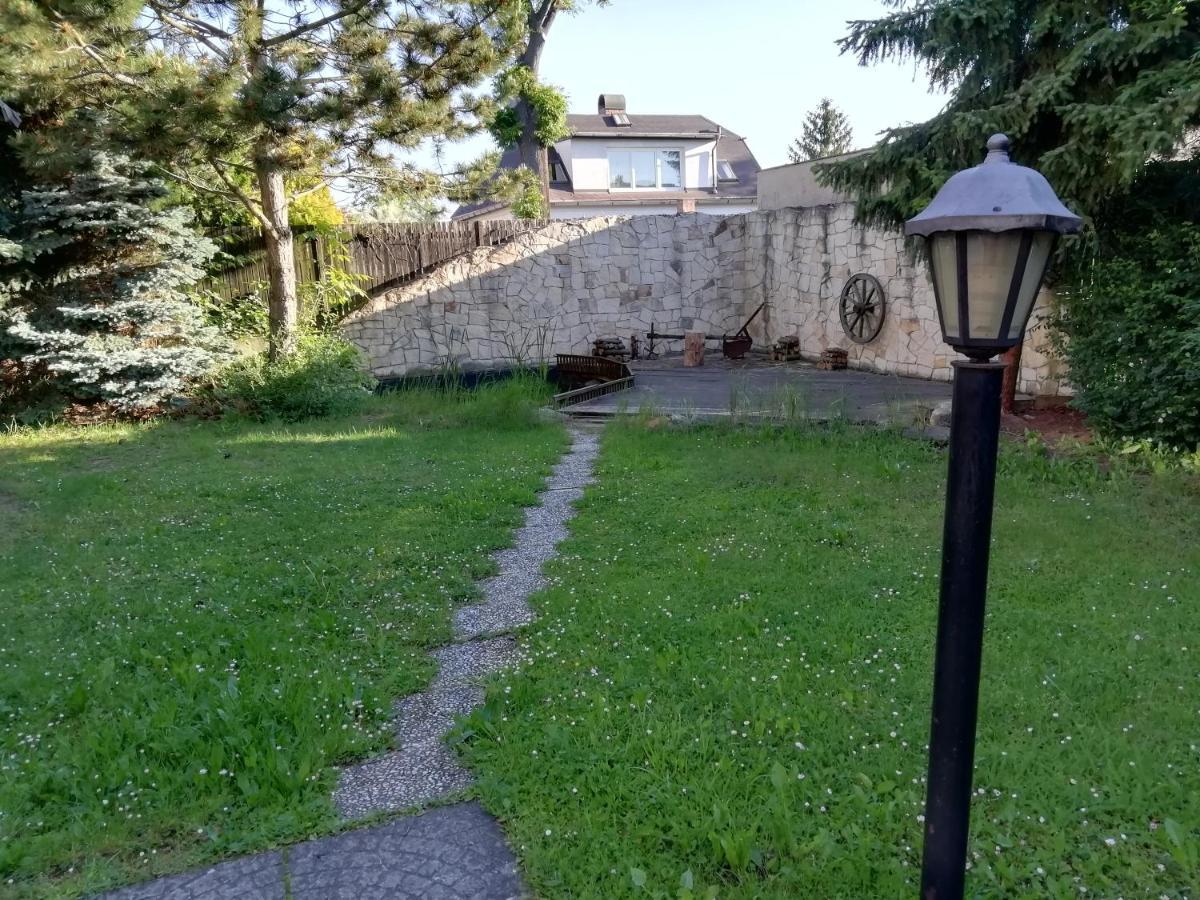 Villa Andy * Prague