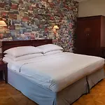 Charles Bridge Rooms & Suites By Sivek Hotels