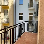 Large 3 Bedroom Family Apartment With Balcony