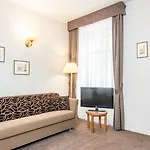 Hotel Bookquet